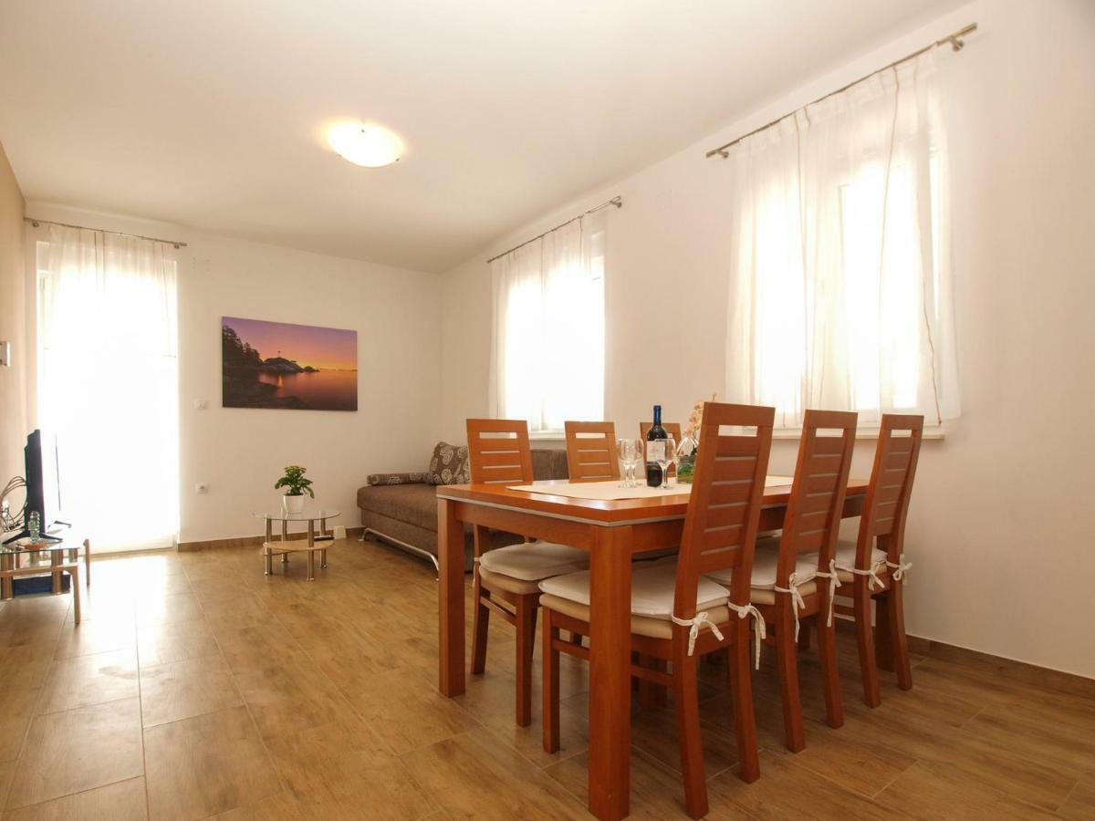 4 Stars Apartments-Pikula Fažana Exteriér fotografie