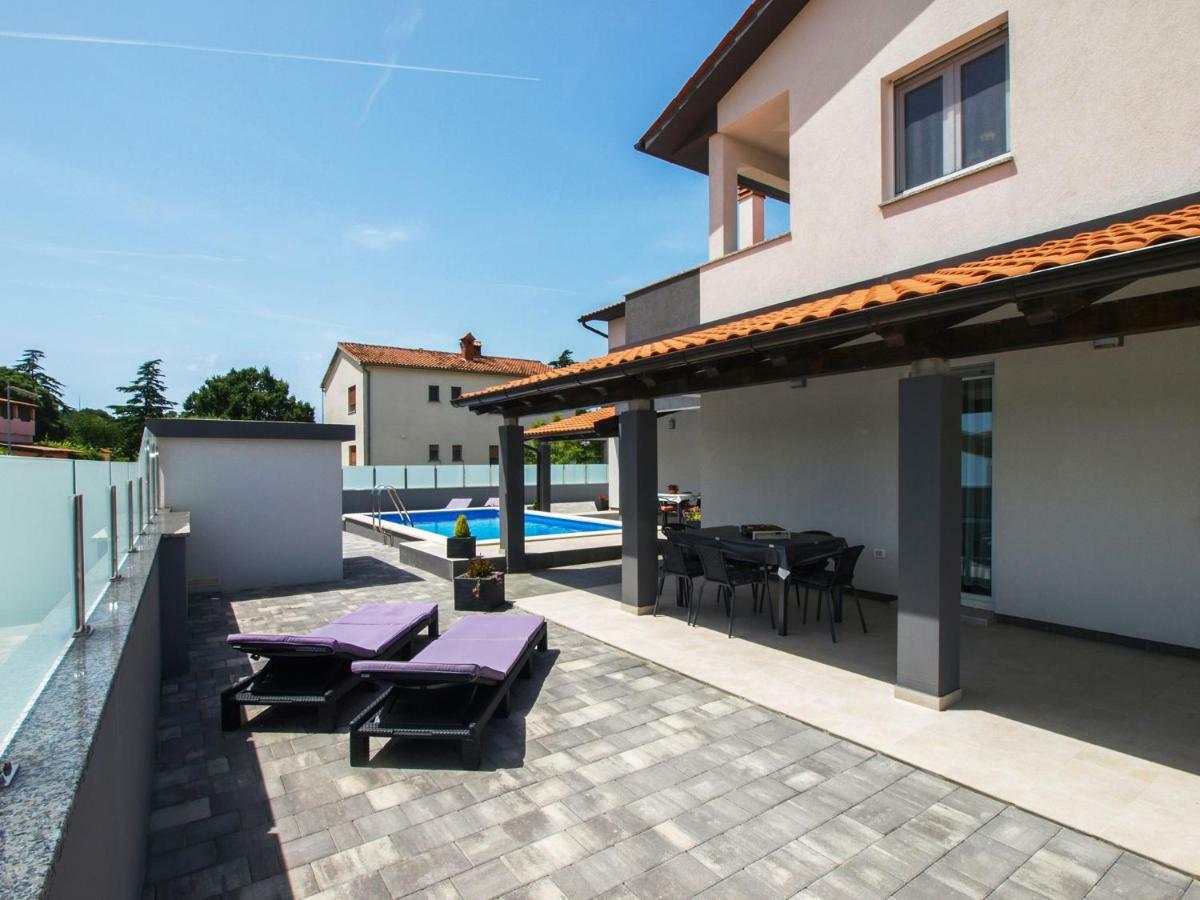4 Stars Apartments-Pikula Fažana Exteriér fotografie