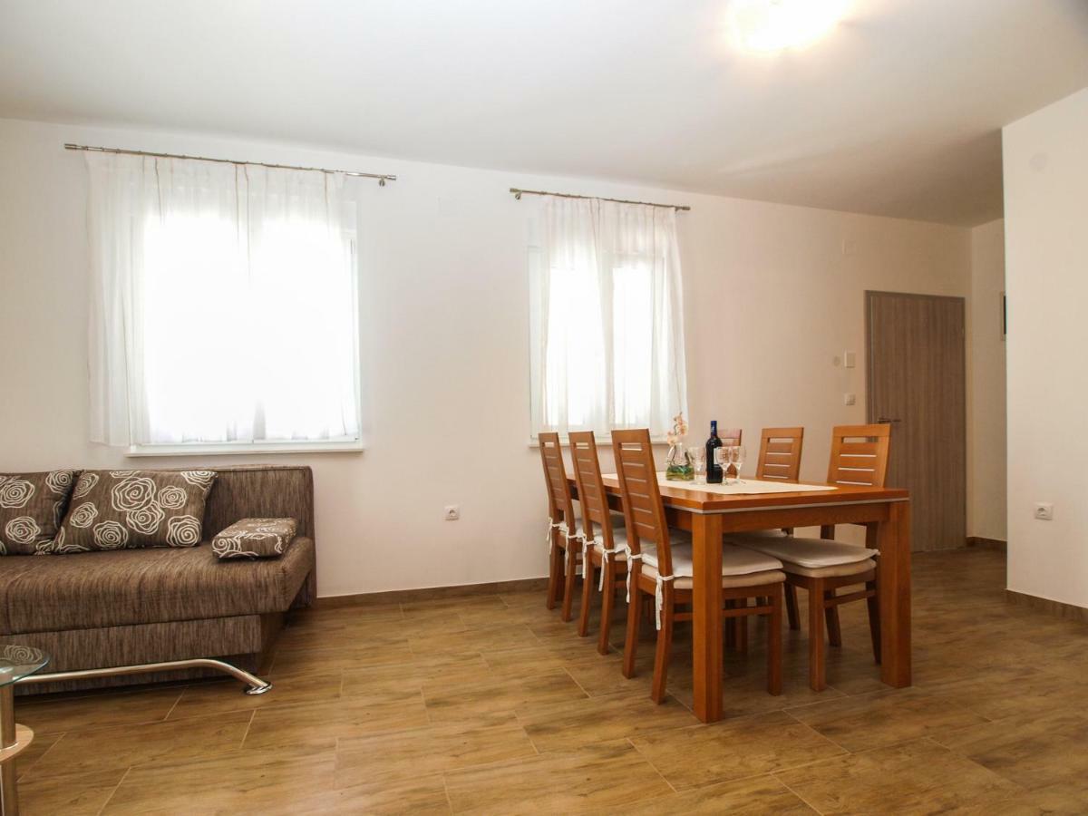 4 Stars Apartments-Pikula Fažana Exteriér fotografie