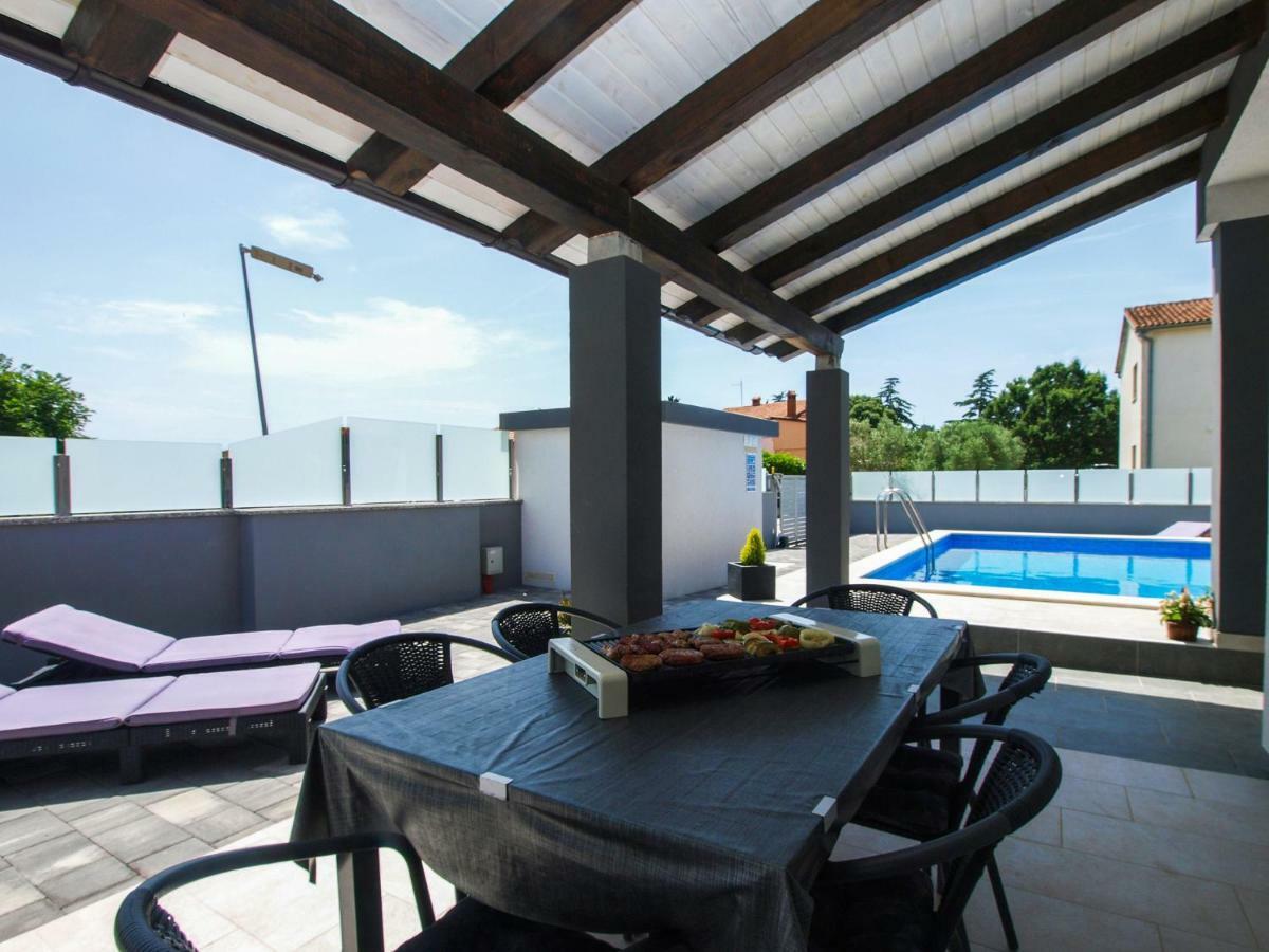 4 Stars Apartments-Pikula Fažana Exteriér fotografie