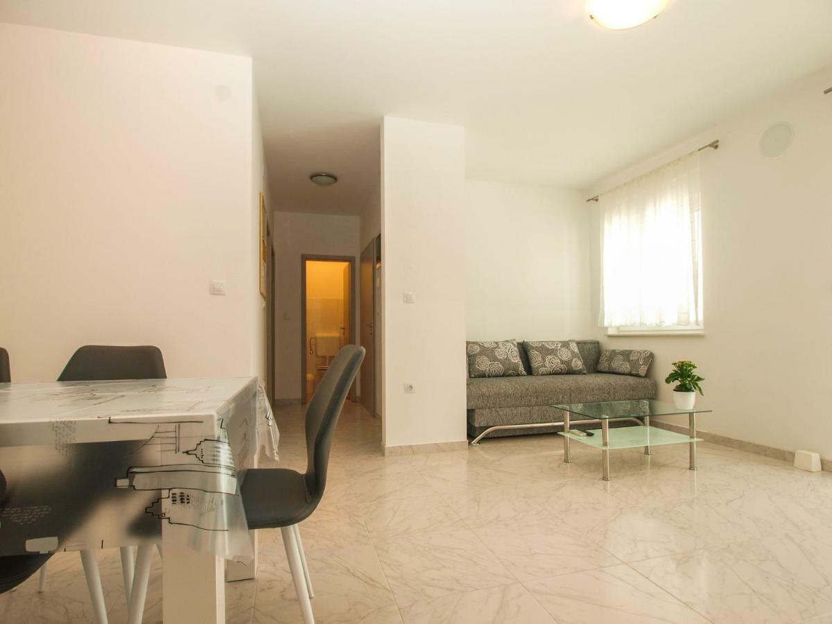 4 Stars Apartments-Pikula Fažana Exteriér fotografie