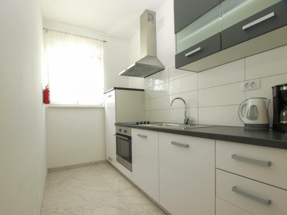 4 Stars Apartments-Pikula Fažana Exteriér fotografie
