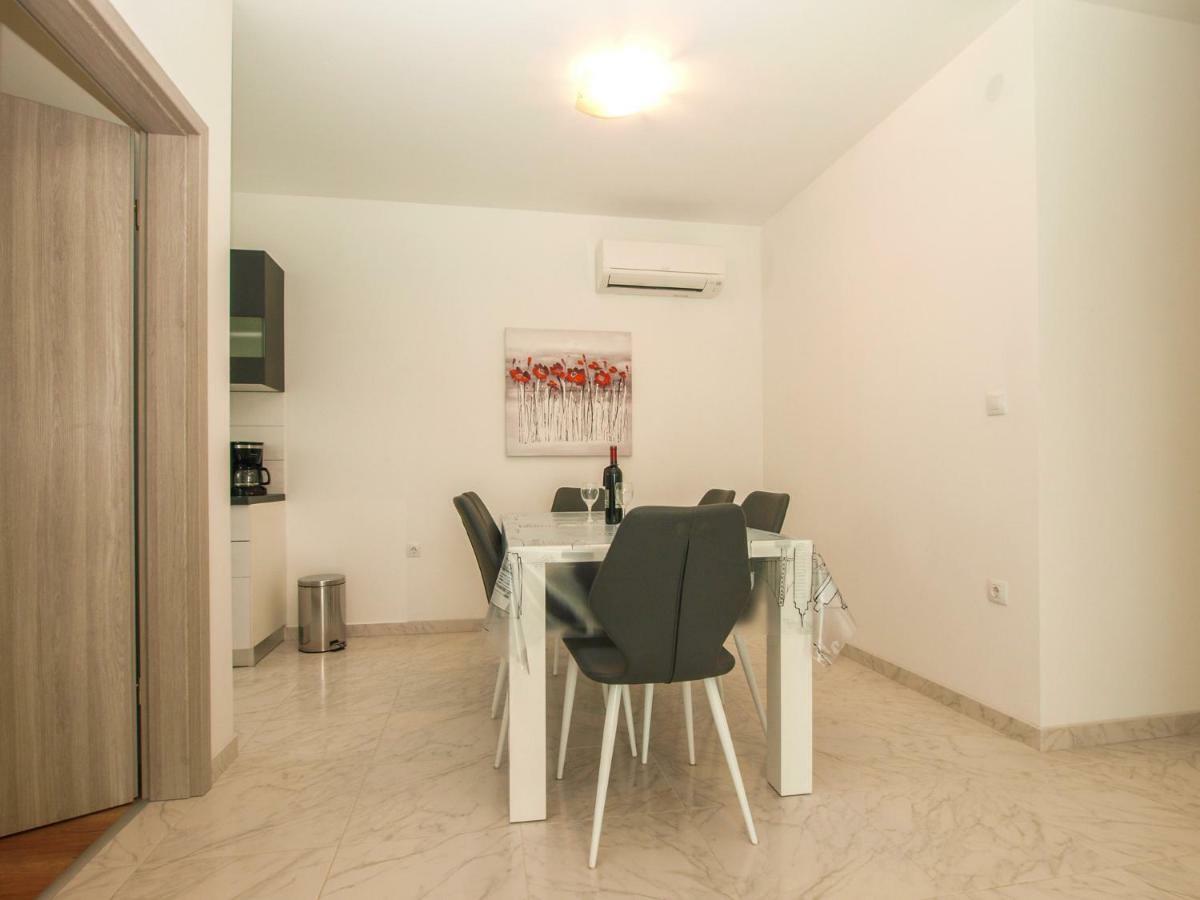 4 Stars Apartments-Pikula Fažana Exteriér fotografie