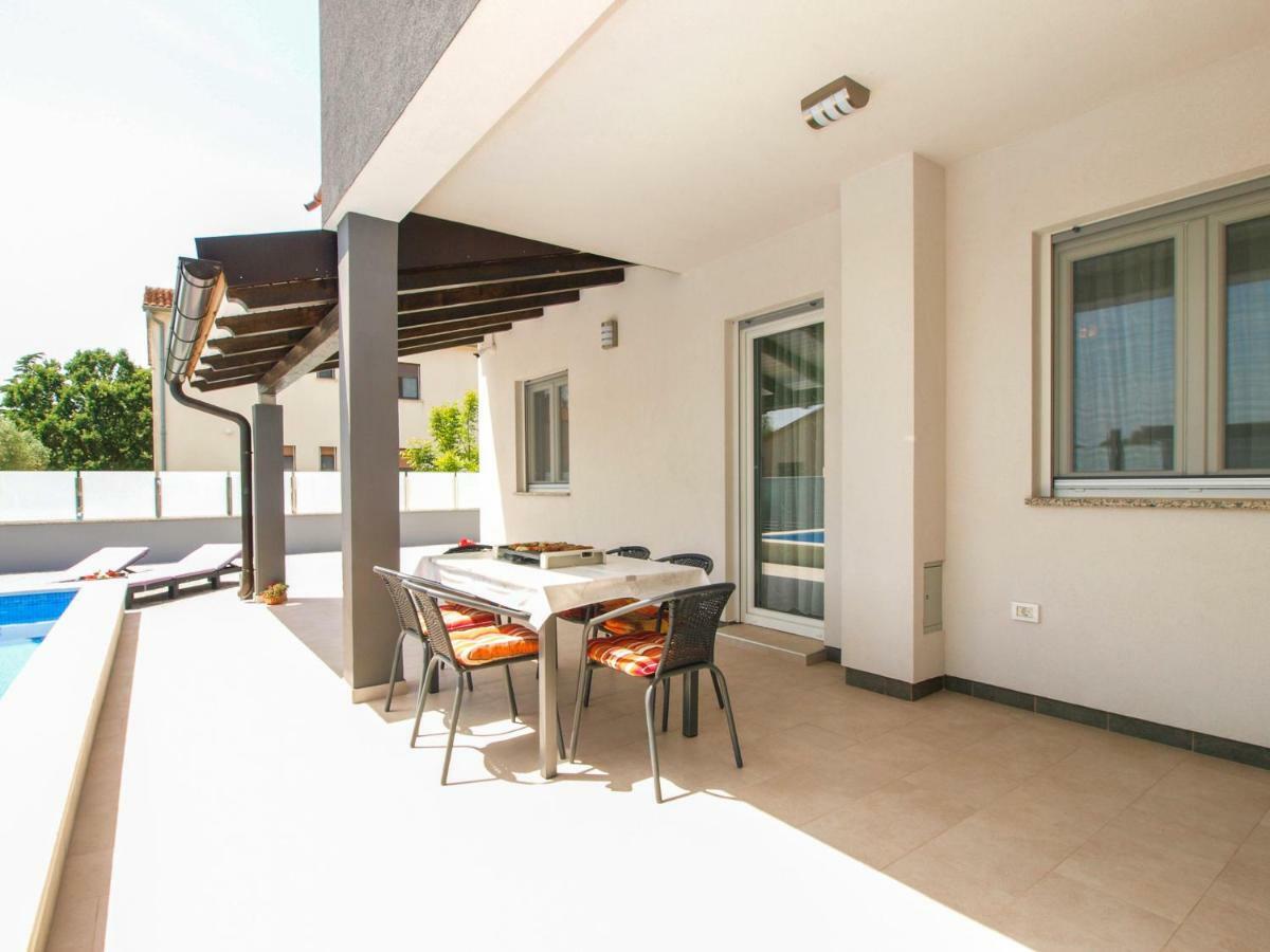 4 Stars Apartments-Pikula Fažana Exteriér fotografie